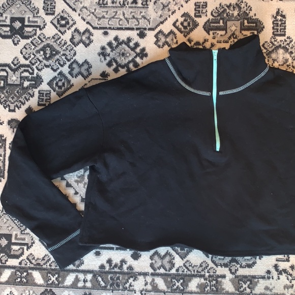 Wild Fable Crop Top Sweatshirt